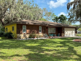 1050 Bloomfield Dr, Inverness, FL 34453