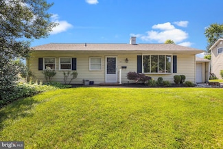 265 Glouster Rd, Fairless Hills, PA 19030