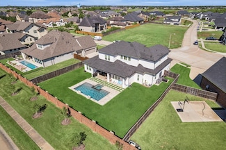 4906 Cross Creek Ln, League City, TX 77573