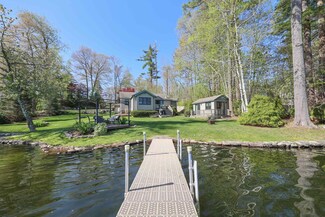 62 S Shore Rd, Salem, NH 03079