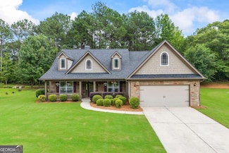 1524 Guthrie Crossing Dr, Loganville, GA 30052