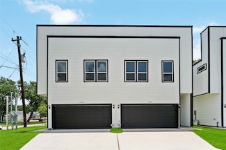 8103 Calhoun Rd, Houston, TX 77033