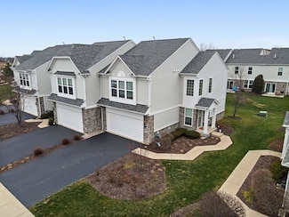 650 Hawley Dr Unit 4384, Oswego, IL 60543