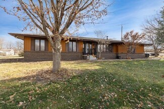 307 Mc Pherson St, Menlo, IA 50164