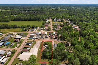 134 Woodpecker, Livingston, TX 77351