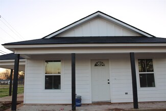 1316 Becky St, Bossier City, LA 71111