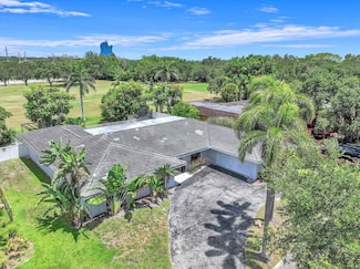 5421 N 36th Ct, Hollywood, FL 33021