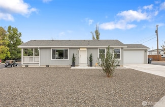 906 S C St, Moses Lake, WA 98837