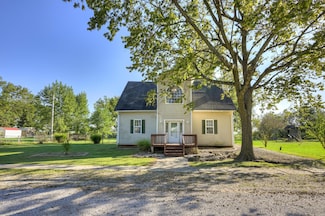 329 South St, Stark City, MO 64866