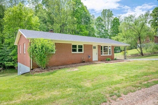 60 Yahweh Ln, Patrick Springs, VA 24133