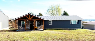 22959 County Road 203, Wheatland, MO 65779