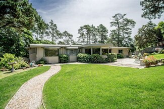 25470 Rio Vista Dr, Carmel, CA 93923