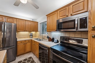312 Lake Dora Dr, West Palm Beach, FL 33411