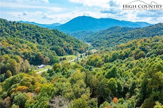 1581 Rock Creek Rd, Creston, NC 28615