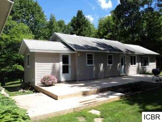 37366 Pincherry Rd, Cohasset, MN 55721