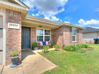 1221 Onyx St, Noble, OK 73068