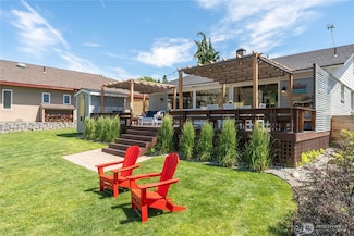 255 Lake Front Rd, Orondo, WA 98843