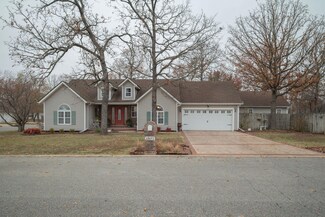 1807 W Marigold Dr, Joplin, MO 64801