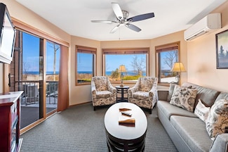 4908 Landmark Cir Unit 1104, Egg Harbor, WI 54209