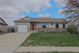 533 N Mulberry St, Gardner, KS 66030