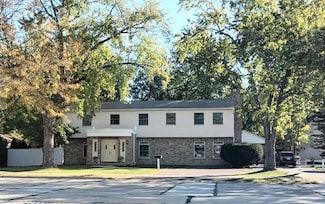 1323 S Roselle Rd, Schaumburg, IL 60193