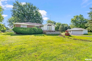 5538 S Williamsville Rd Unit 1, Sherman, IL 62684