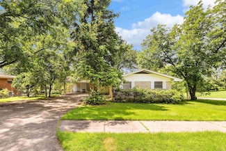 100 E Scenic Dr, North Little Rock, AR 72118