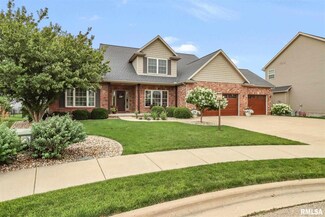 4011 W Crimson Rd, Dunlap, IL 61525