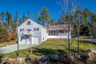 9 Haskins Ln, Dalton, NH 03598