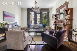 125 W 132nd St, New York, NY 10027