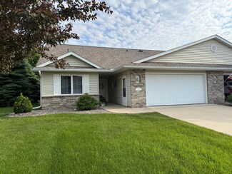 600 15 1 2 Ave NW, Kasson, MN 55944
