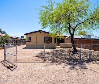 1634 E Miles St, Tucson, AZ 85719