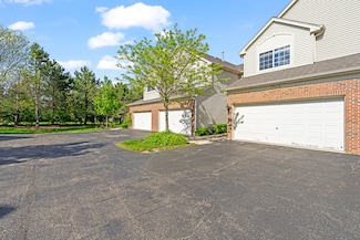 17604 Gilbert Dr Unit 903K, Lockport, IL 60441