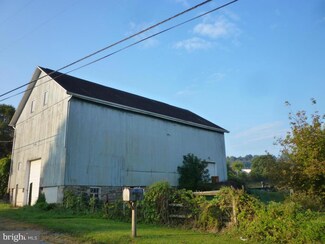 108 Herrville Rd, Willow Street, PA 17584
