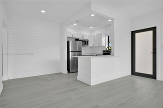 210 Beacom Blvd Unit 212, Miami, FL 33135
