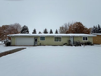 408 Elm St, Albert City, IA 50510