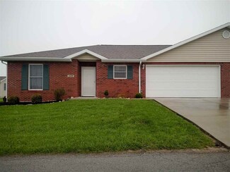 112 Sunset Dr, Winchester, IN 47394