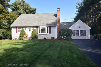 4 Samuel Stephens Dr, Lincoln, RI 02865