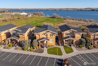 4395 Westshore Dr NE Unit 803, Moses Lake, WA 98837