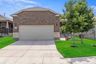 3402 Red Falls Rd, San Antonio, TX 78253