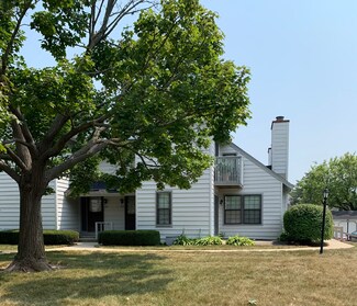 703 Wakefield Rd Unit U141, Gurnee, IL 60031