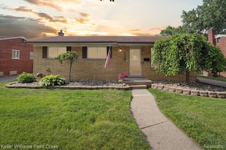 12960 Common Rd, Warren, MI 48088