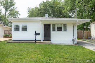 226 Monica Dr, Saint Louis, MO 63127
