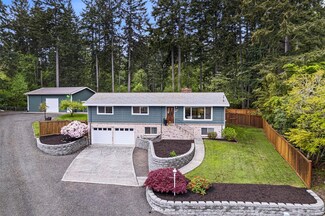 1714 Harbor Place NW, Gig Harbor, WA 98335