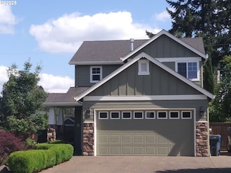 3868 2nd St, Hubbard, OR 97032