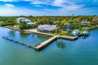 496 Waters Dr, Fort Pierce, FL 34946