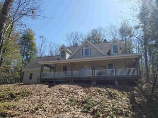 11 Sawyer Rd, Weare, NH 03281