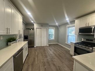 304 Copeland St Unit 304, Quincy, MA 02169