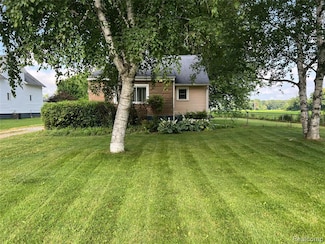 6860 Sheridan Rd, Saginaw, MI 48601