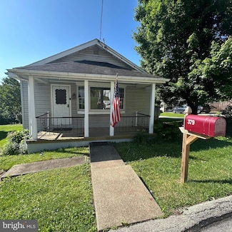 379 Dehaven St, Conshohocken, PA 19428
